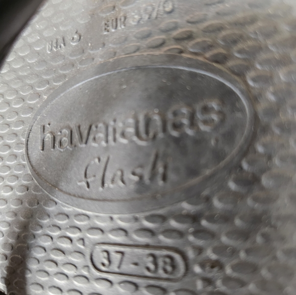 Sanuk yoga spree flip flops size NWT 7/38 and Havananns 7 women's get both $25 - Picture 4 of 6